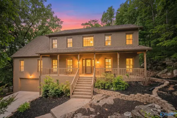 1720 Rockridge Circle Se, Huntsville, AL 35802