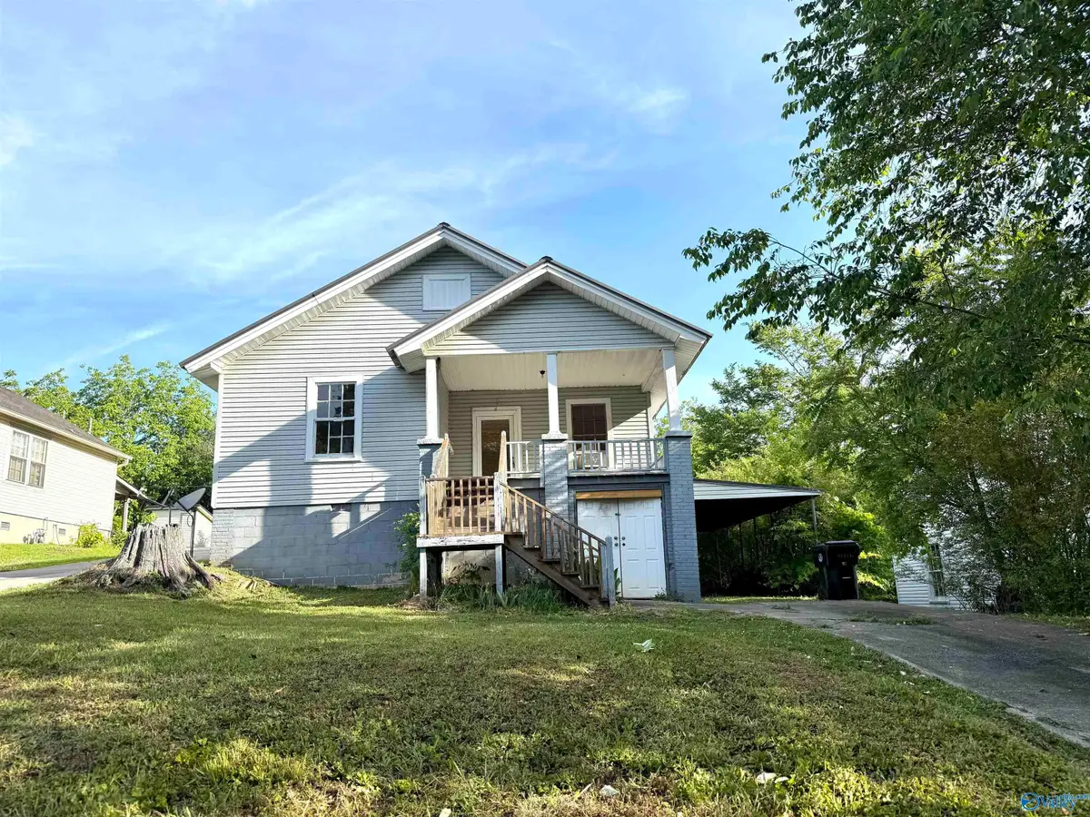 4 W Tuscaloosa Avenue, Gadsden, AL 35904 - #1