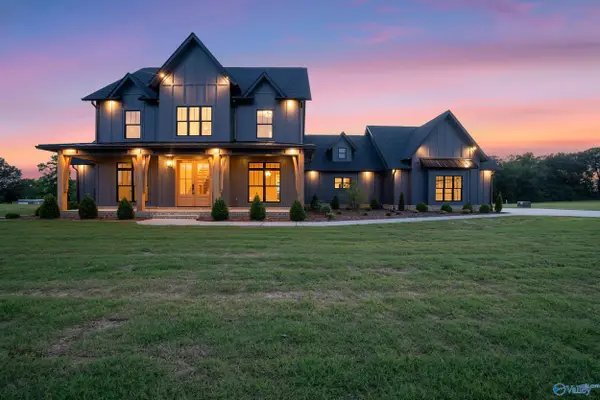 112 Sydney School Way, Hazel Green, AL 35750
