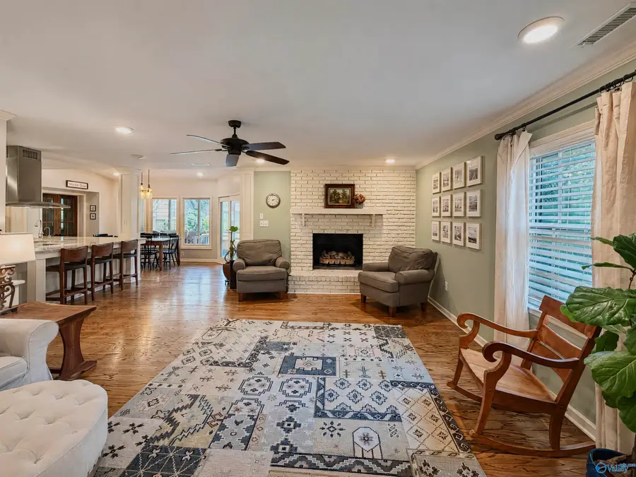 2309 Greenwood Drive Se, Decatur, AL 35601 - #3