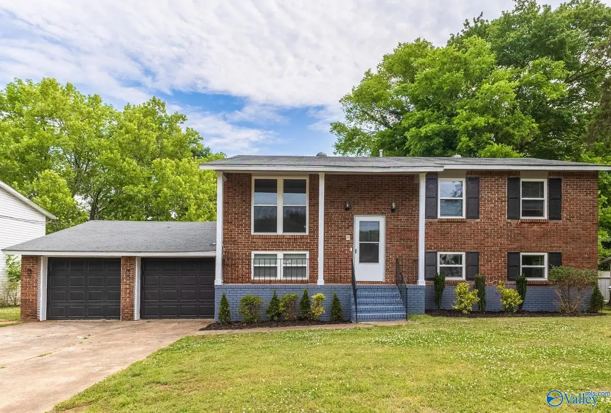 2200 Wimberly Drive, Huntsville, AL 35816 - #1