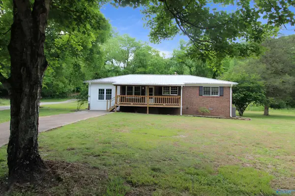 1370 County Road 12, Hollytree, AL 35751