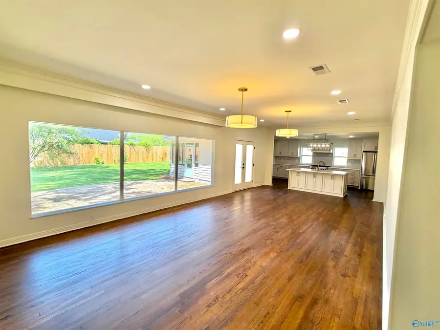 1820 Stratford Road, Decatur, AL 35601 - #2