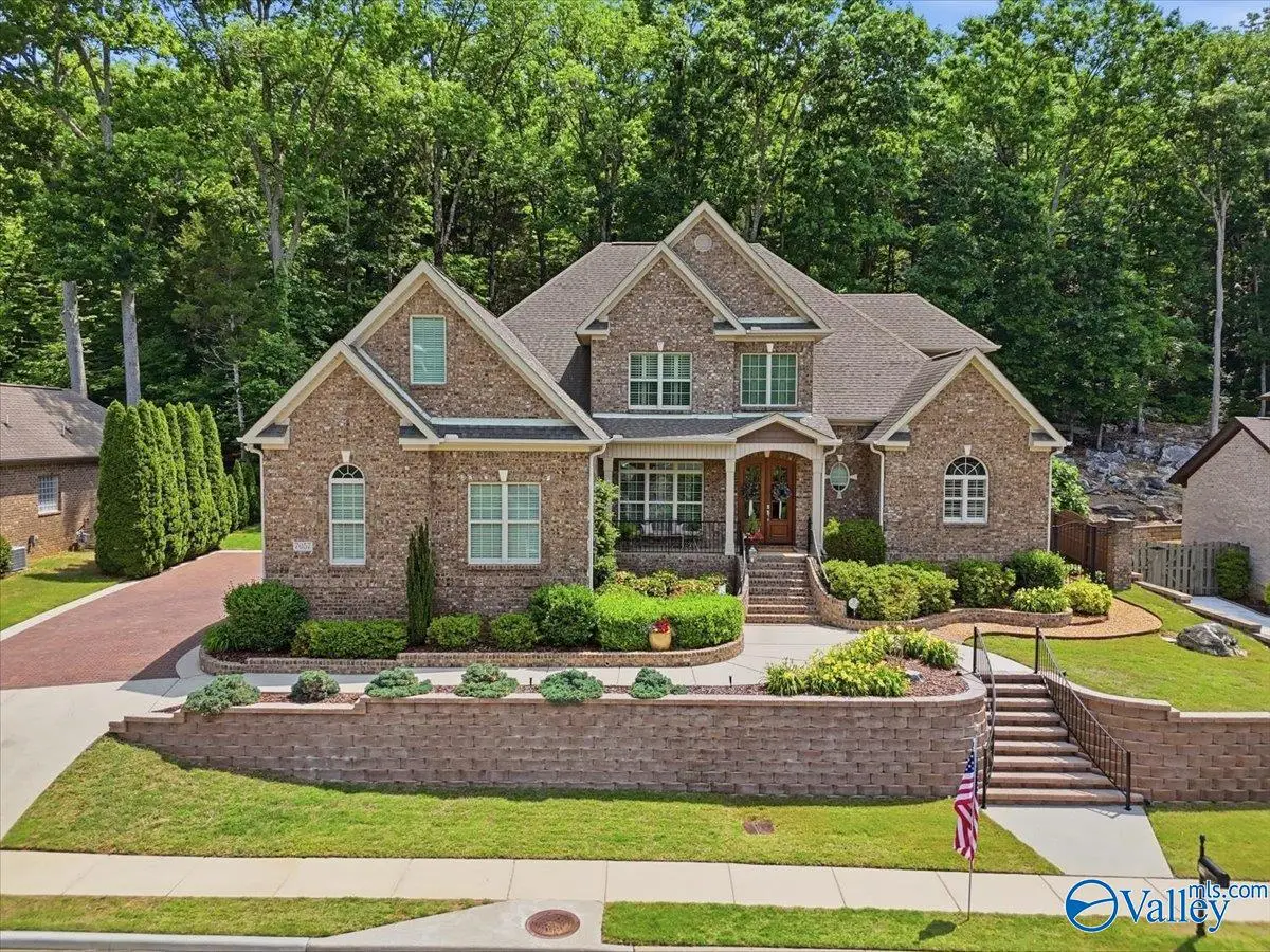 7057 Pale Dawn Place Se, Owens Cross Roads, AL 35763 - #1
