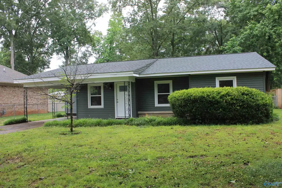 2211 11th Street Se, Decatur, AL 35601 - #3