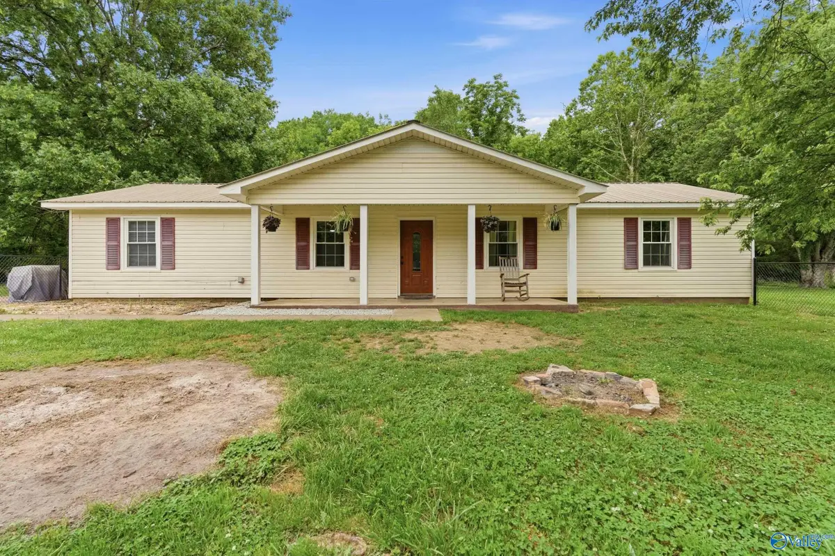 994 County Road 183, Woodville, AL 35776 - #1