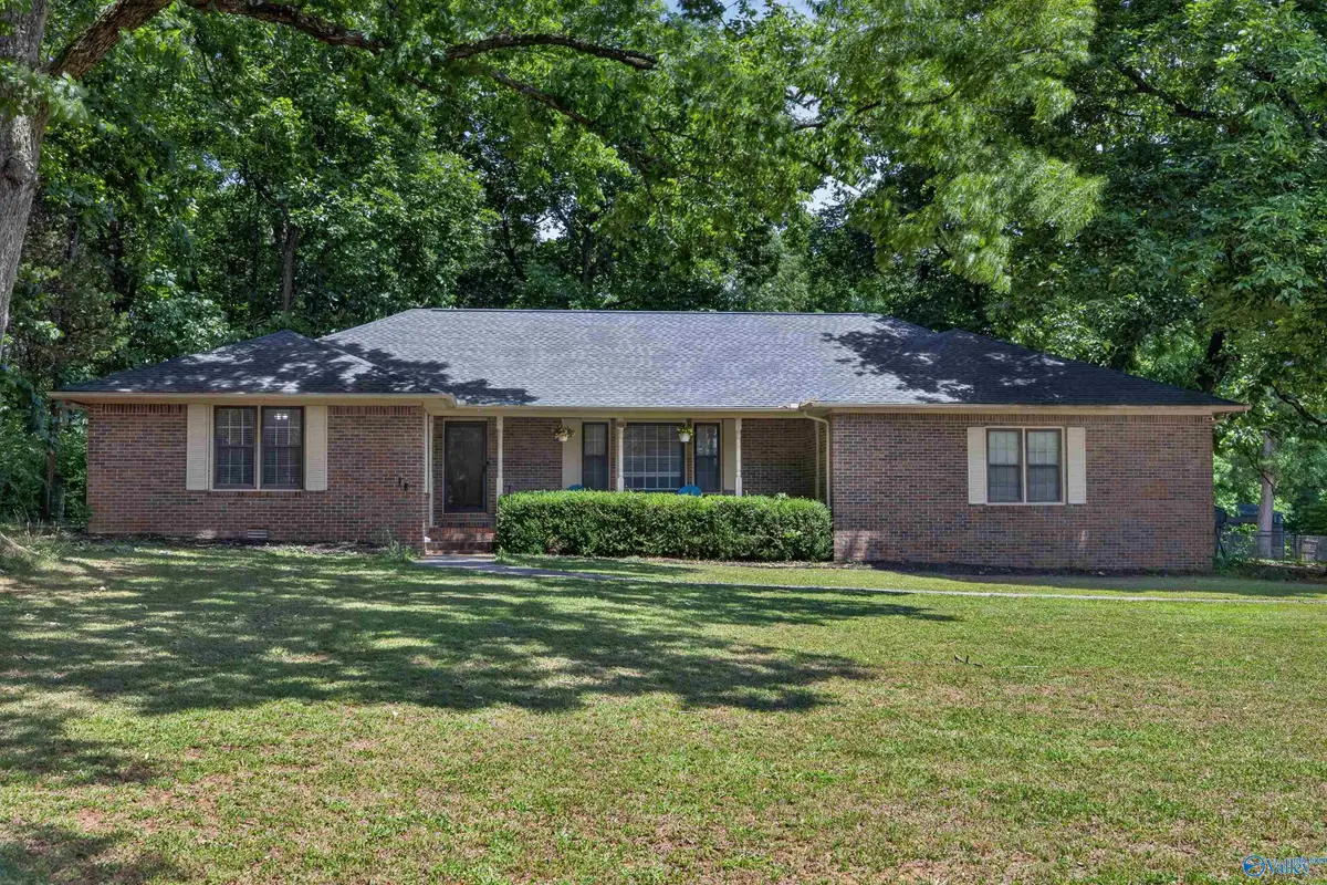 222 Dee Ann Road, Trinity, AL 35673 - #1
