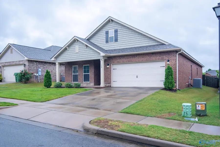 158 Grey Fawn Trail Nw, Madison, AL 35757 - #2