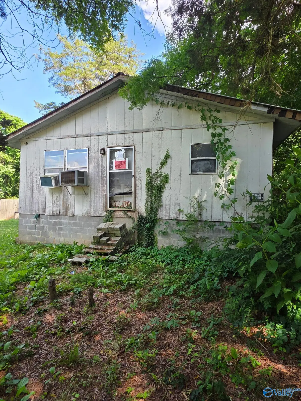 1909 Clark Avenue Ne, Fort Payne, AL 35967 - #1