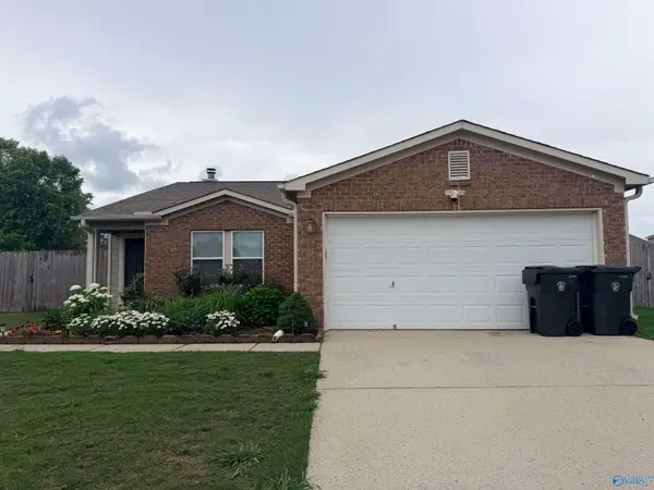 103 Coach Glen Drive, Owens Cross Roads, AL 35763