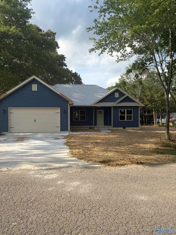 1422 Junie Gilbert Road, Henagar, AL 35978