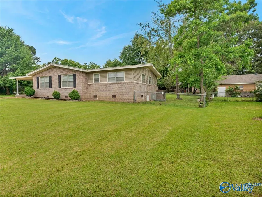 1615 7th Avenue Sw, Decatur, AL 35601 - #2