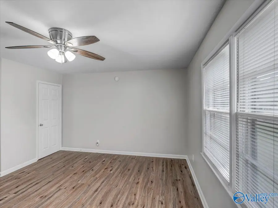 1615 7th Avenue Sw, Decatur, AL 35601 - #3