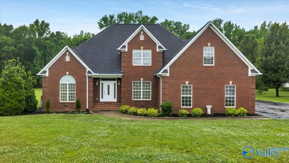 290 County Road 82, Moulton, AL 35650 - #1