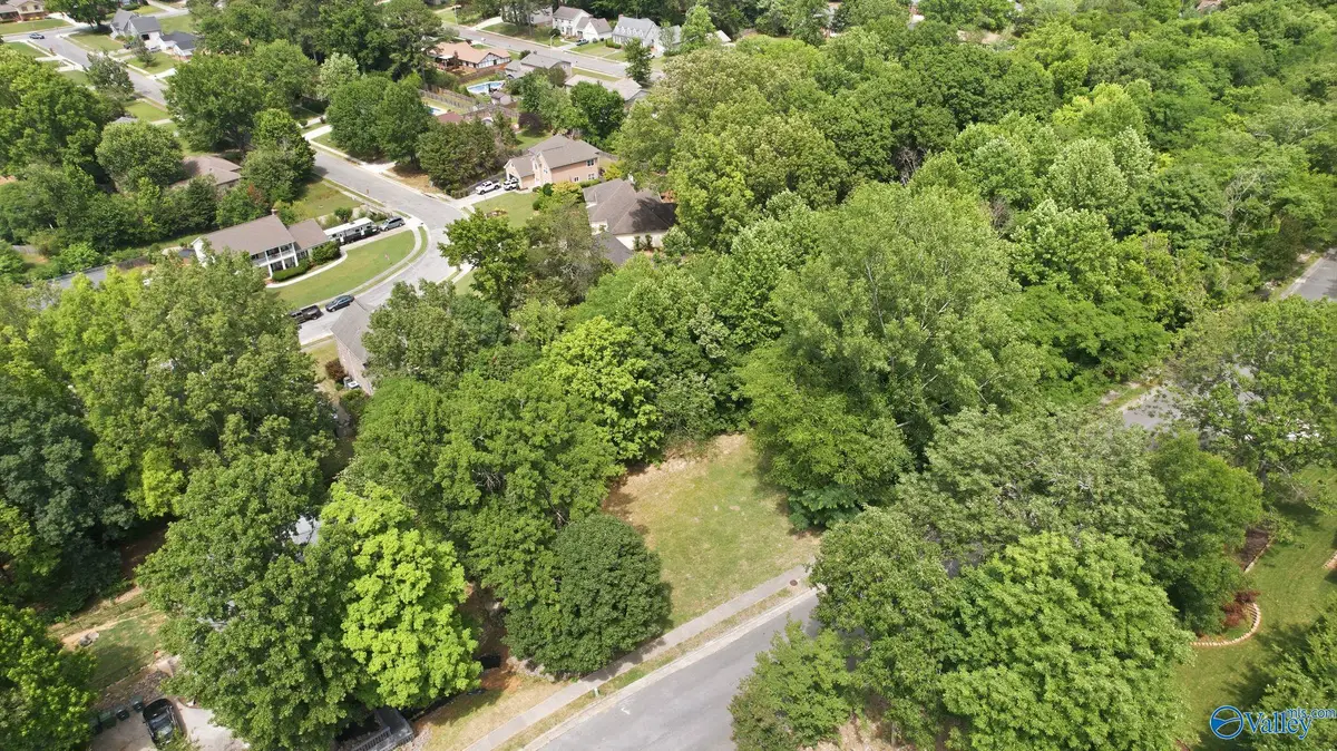 3033 Box Canyon Road Se, Huntsville, AL 35803 - #1