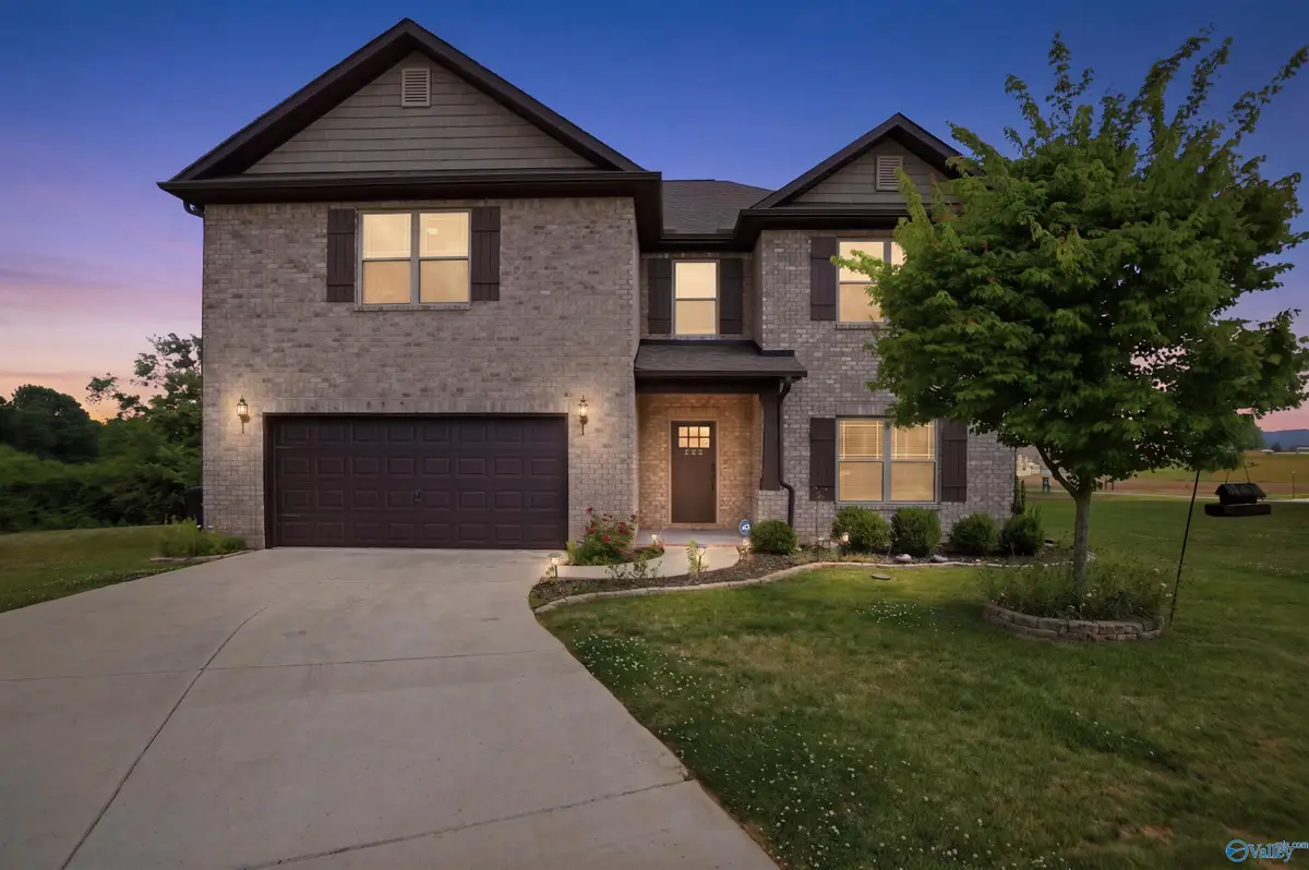 203 Rye Circle, Huntsville, AL 35811 - #1