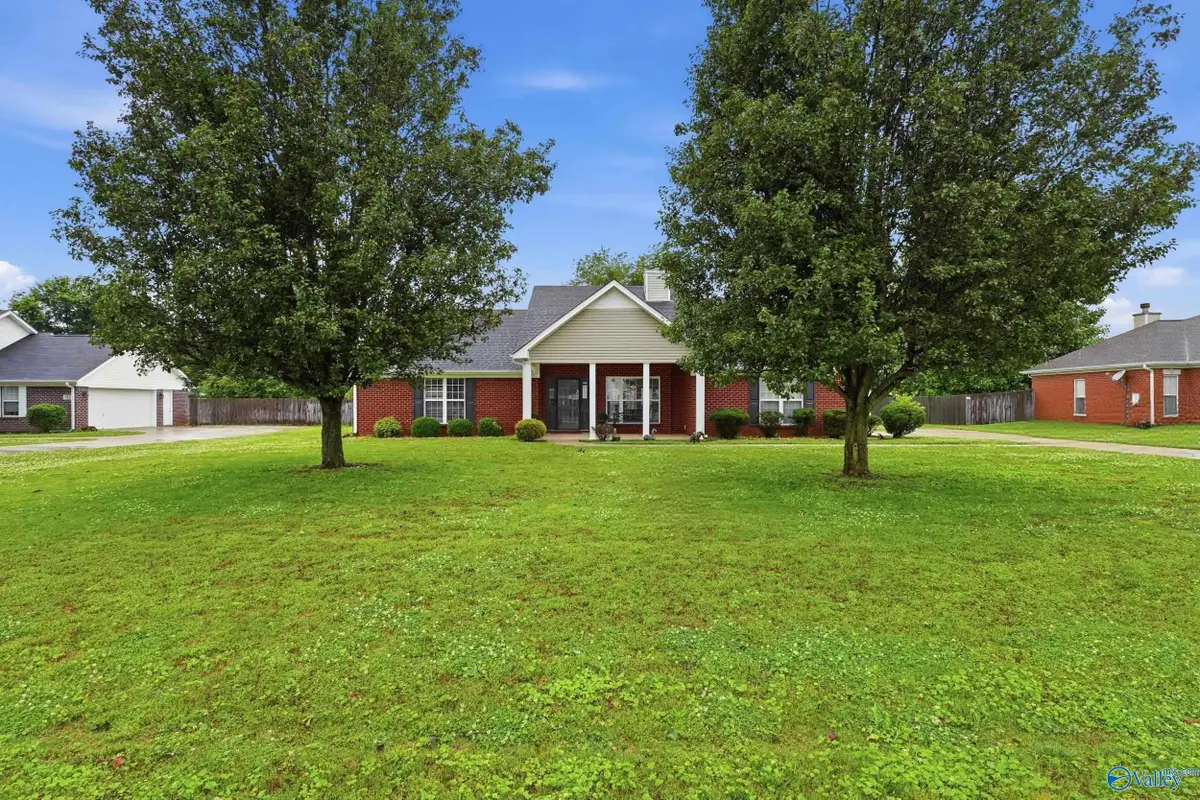104 Autumn Glaze Drive, Meridianville, AL 35759 - #1