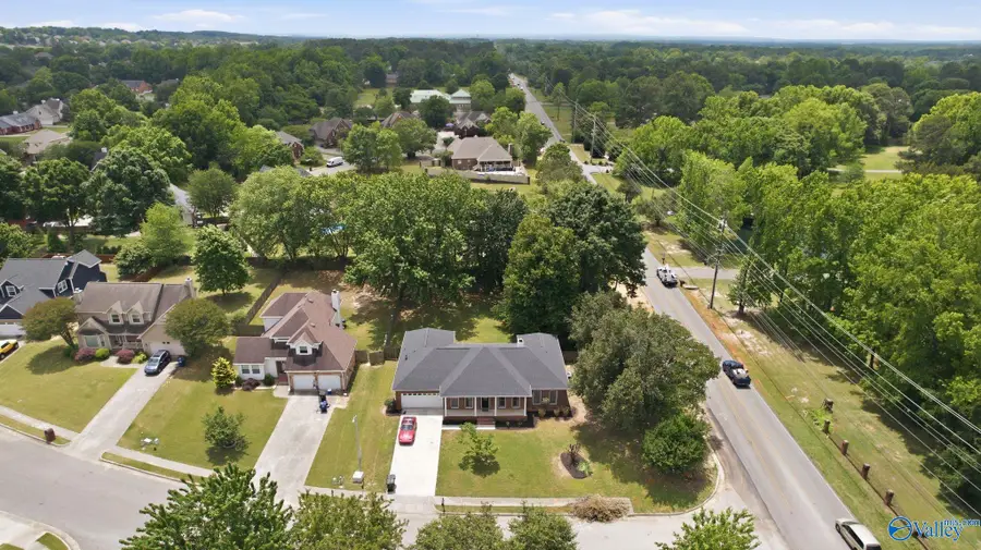 100 Pebblebrook Circle, Madison, AL 35758 - #2