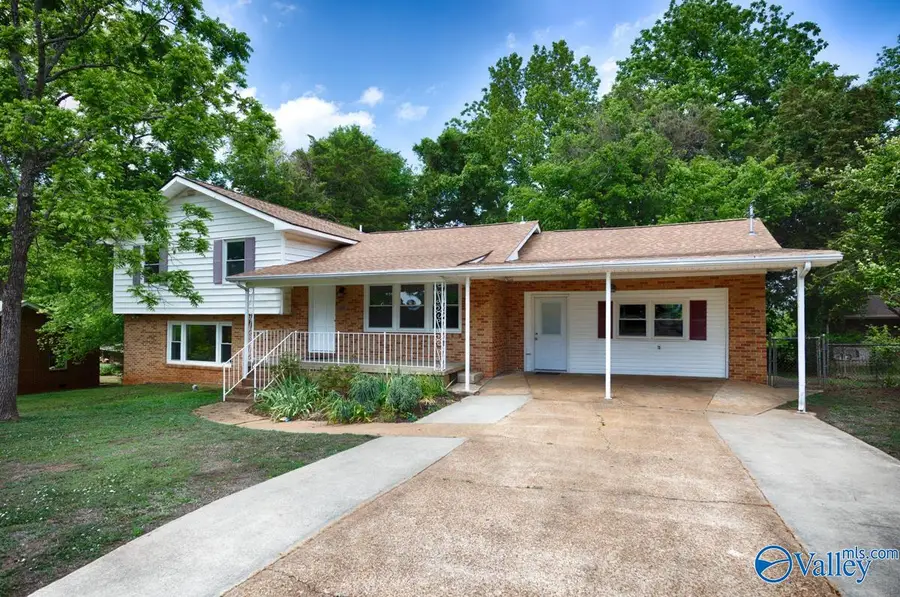 4210 Killarney Drive, Huntsville, AL 35816 - #2