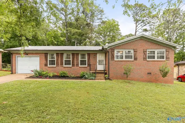 2309 Laverne Drive Nw, Huntsville, AL 35810