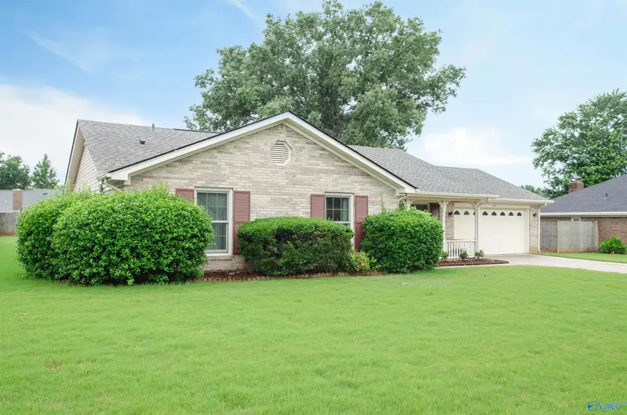 2147 Noel Drive Sw, Huntsville, AL 35803 - #3