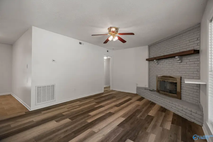3613 White Oak Way Sw, Huntsville, AL 35805 - #2