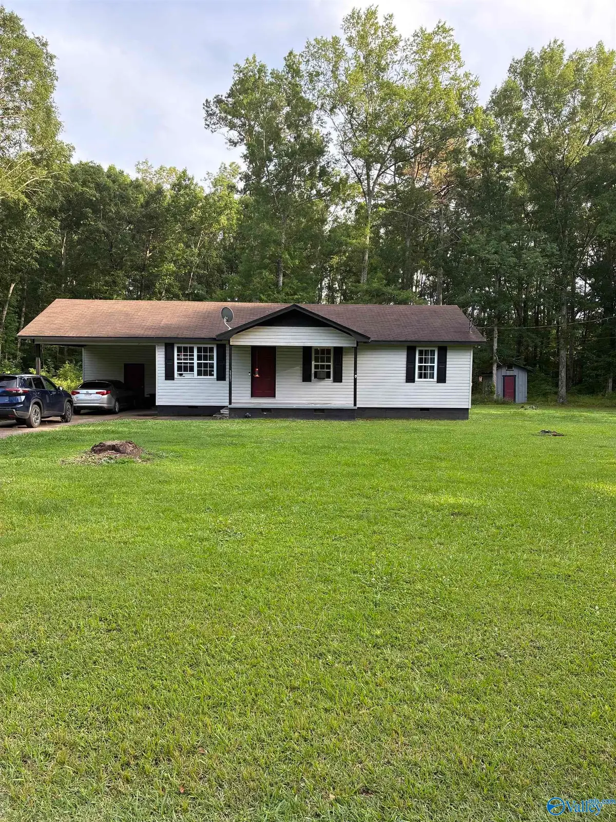 3750 Black Road, Rainbow City, AL 35906 - #1