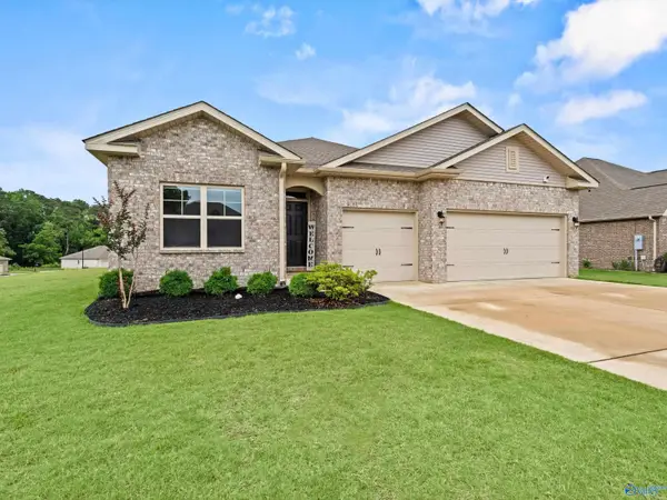 500 Foxridge Drive Sw, Hartselle, AL 35640