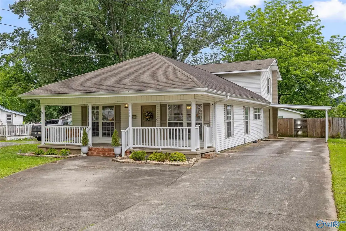 420 S Houston Street, Scottsboro, AL 35768 - #1