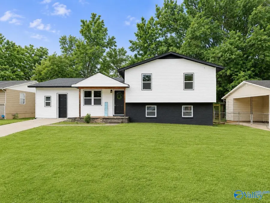 517 Lisa Lane Nw, Huntsville, AL 35811 - #2
