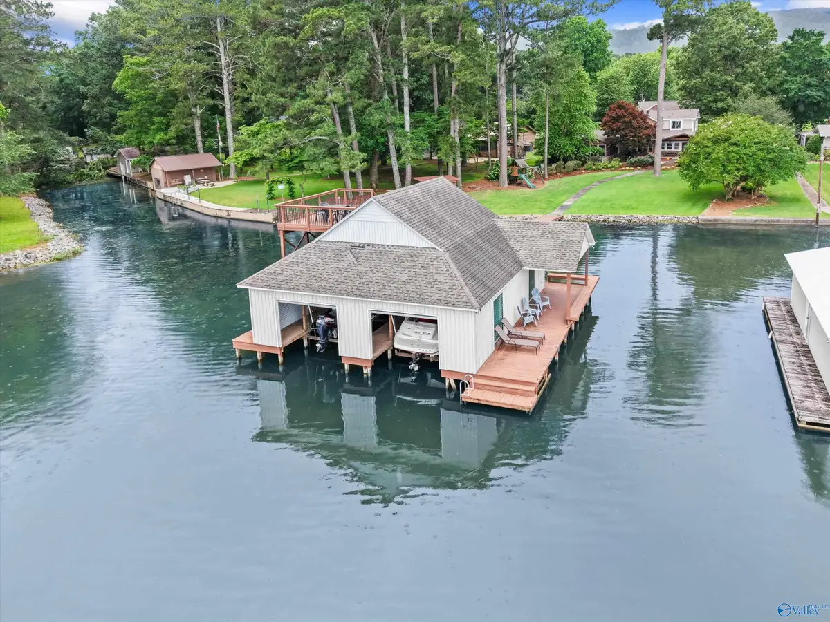 93 Allen Road, Scottsboro, AL 35769 - #1