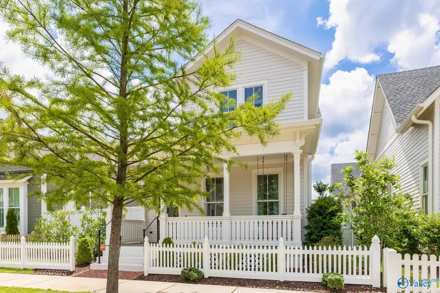 15 Angell Street Nw, Huntsville, AL 35806 - #2
