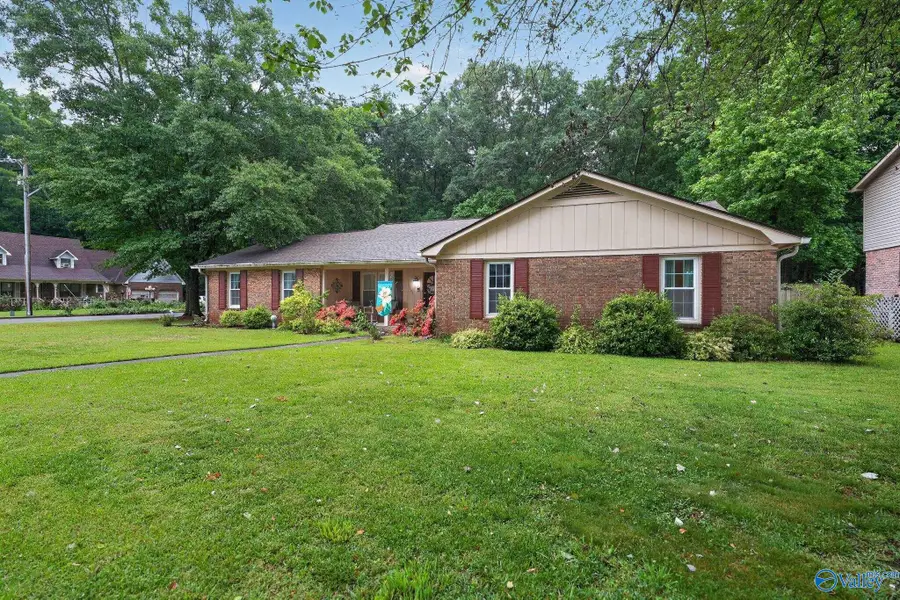 2101 Galahad Drive Sw, Decatur, AL 35603 - #2