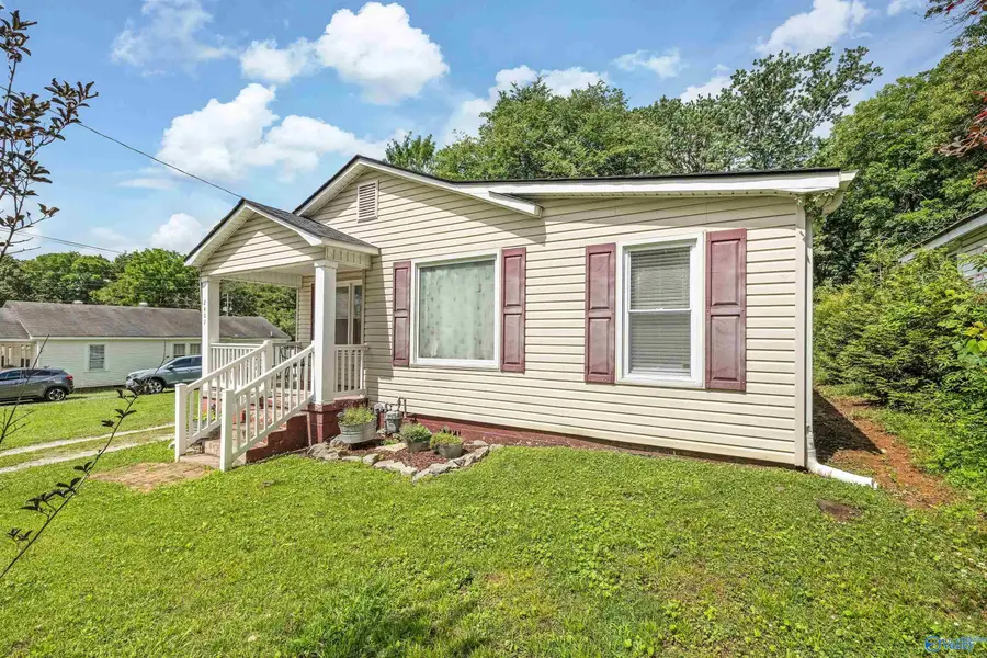 2407 Kildare Street Nw, Huntsville, AL 35811 - #3