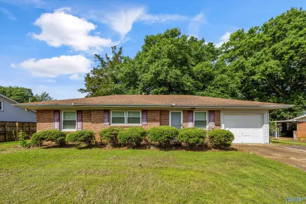 2119 Windover Drive Ne, Huntsville, AL 35811