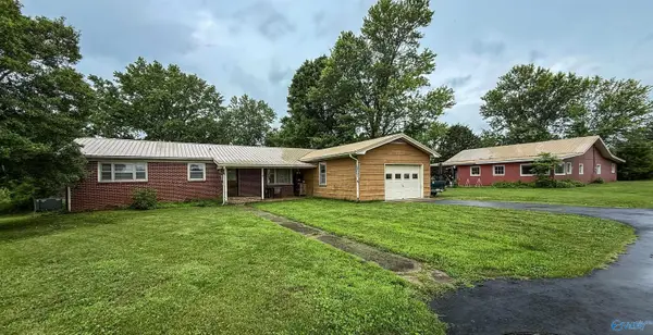 283 Old Huntsville Road, Fayetteville, TN 37334