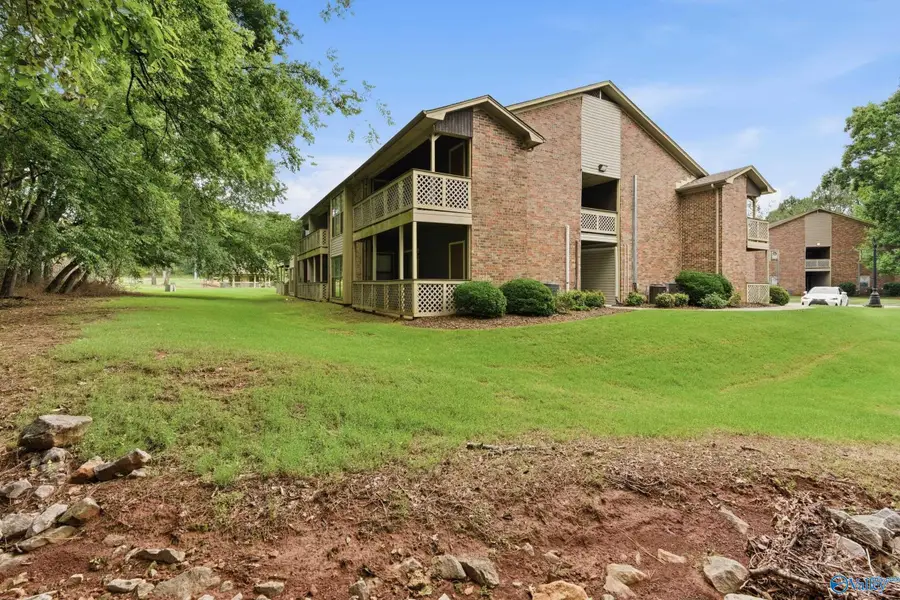 4908 Seven Pine Circle, Huntsville, AL 35816 - #3