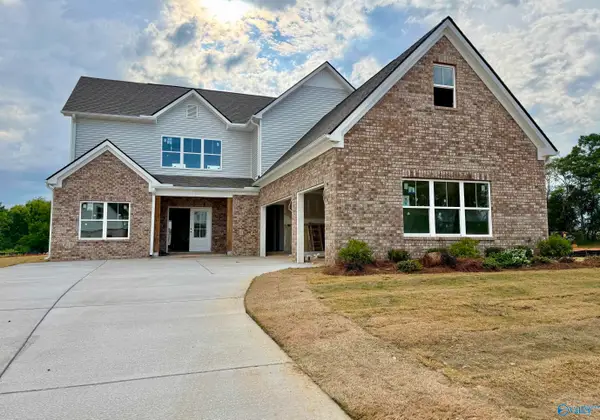 100 Donnington Way, Meridianville, AL 35759