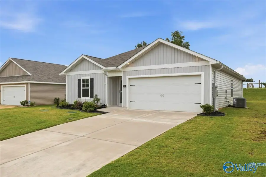 116 Trestle Point Drive, Harvest, AL 35749 - #2