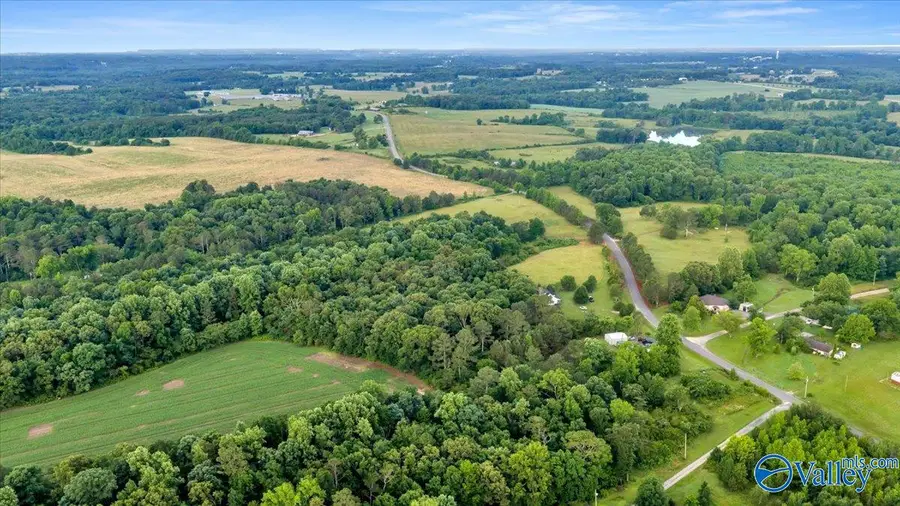 2635 County Road 572, Rainsville, AL 35986 - #2