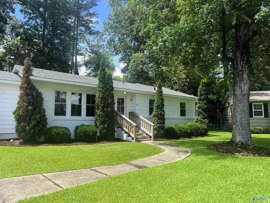117 Clubview Circle, Gadsden, AL 35901 - #3