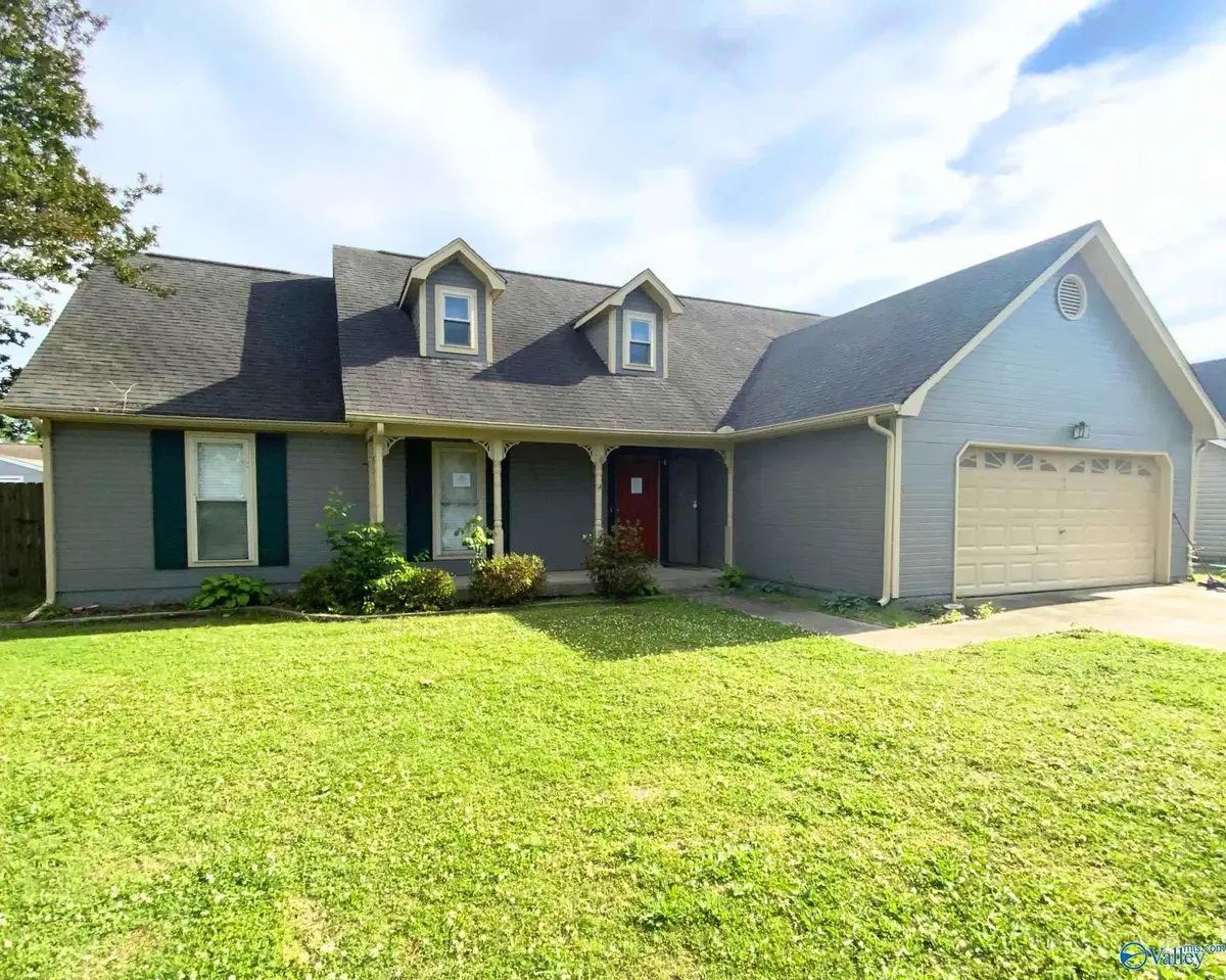2305 Richmond Street Sw, Decatur, AL 35603 - #1