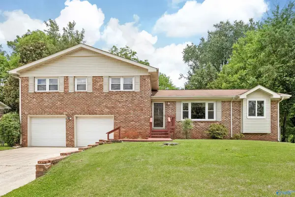 2606 NW Rita Lane Nw, Huntsville, AL 35810