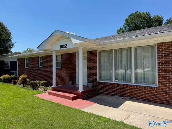 1602 Buchanan Street, Athens, AL 35611