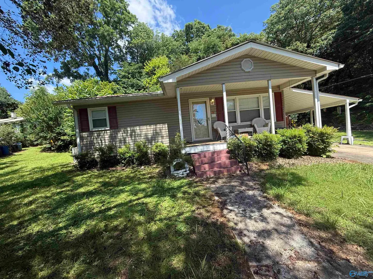 55 Bates Drive, Scottsboro, AL 35768 - #1