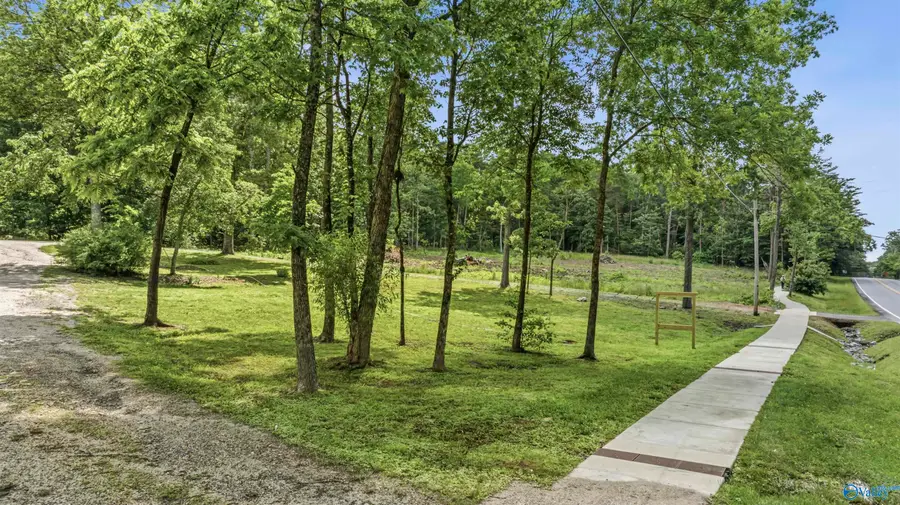 5548 Alabama Highway 117, Mentone, AL 35984 - #2