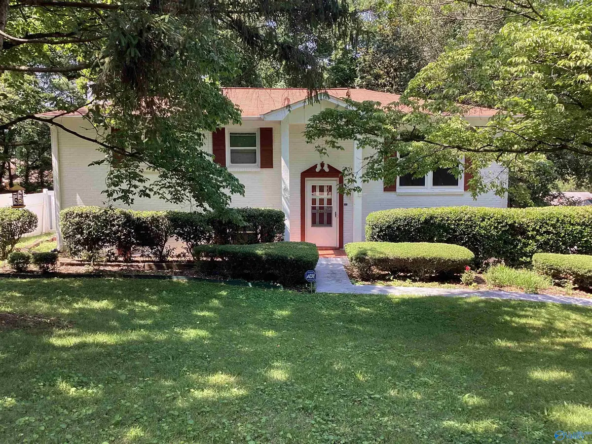 2802 NW Brett Road Nw, Huntsville, AL 35810 - #1