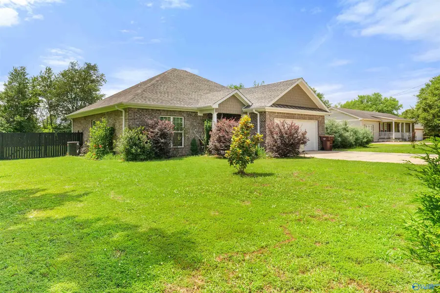 21675 Daveen Drive, Elkmont, AL 35620 - #2