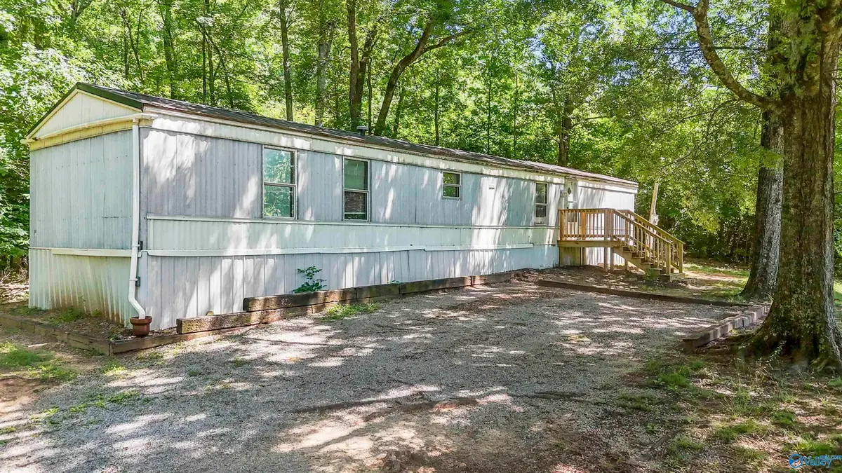 176 W Kerri Lane, Boaz, AL 35956 - #1
