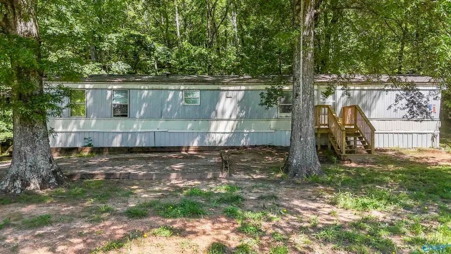 176 W Kerri Lane, Boaz, AL 35956 - #2